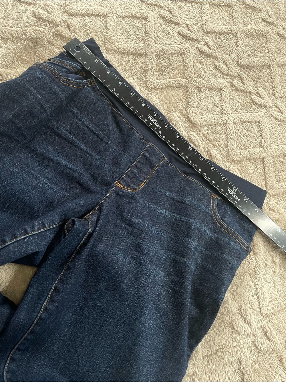 Liz Lange for Target Dark Blue Flare Maternity Jeans Sz 8 Casual - Picture 5 of 11